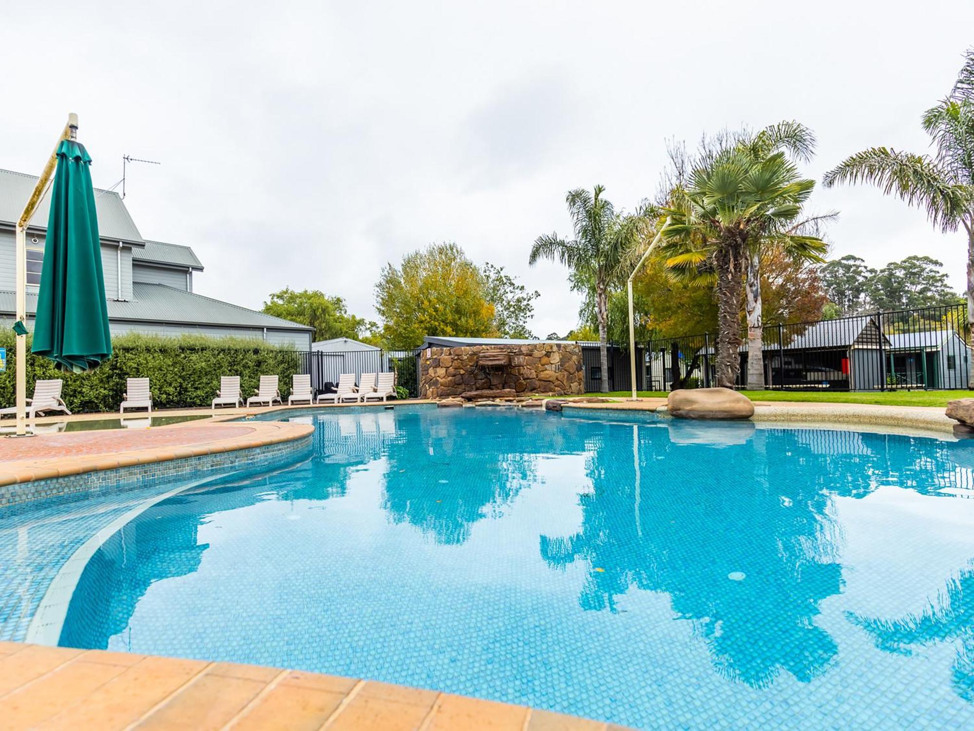 Nrma Ballarat Holiday Park Εξωτερικό φωτογραφία