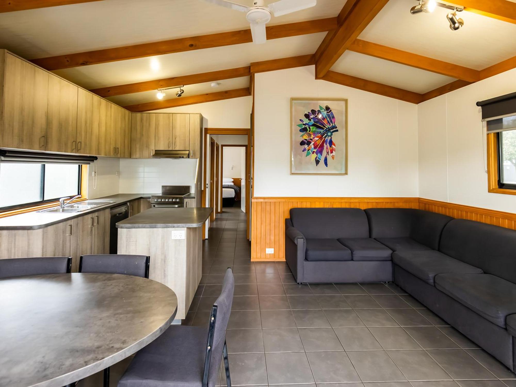 Nrma Ballarat Holiday Park Δωμάτιο φωτογραφία
