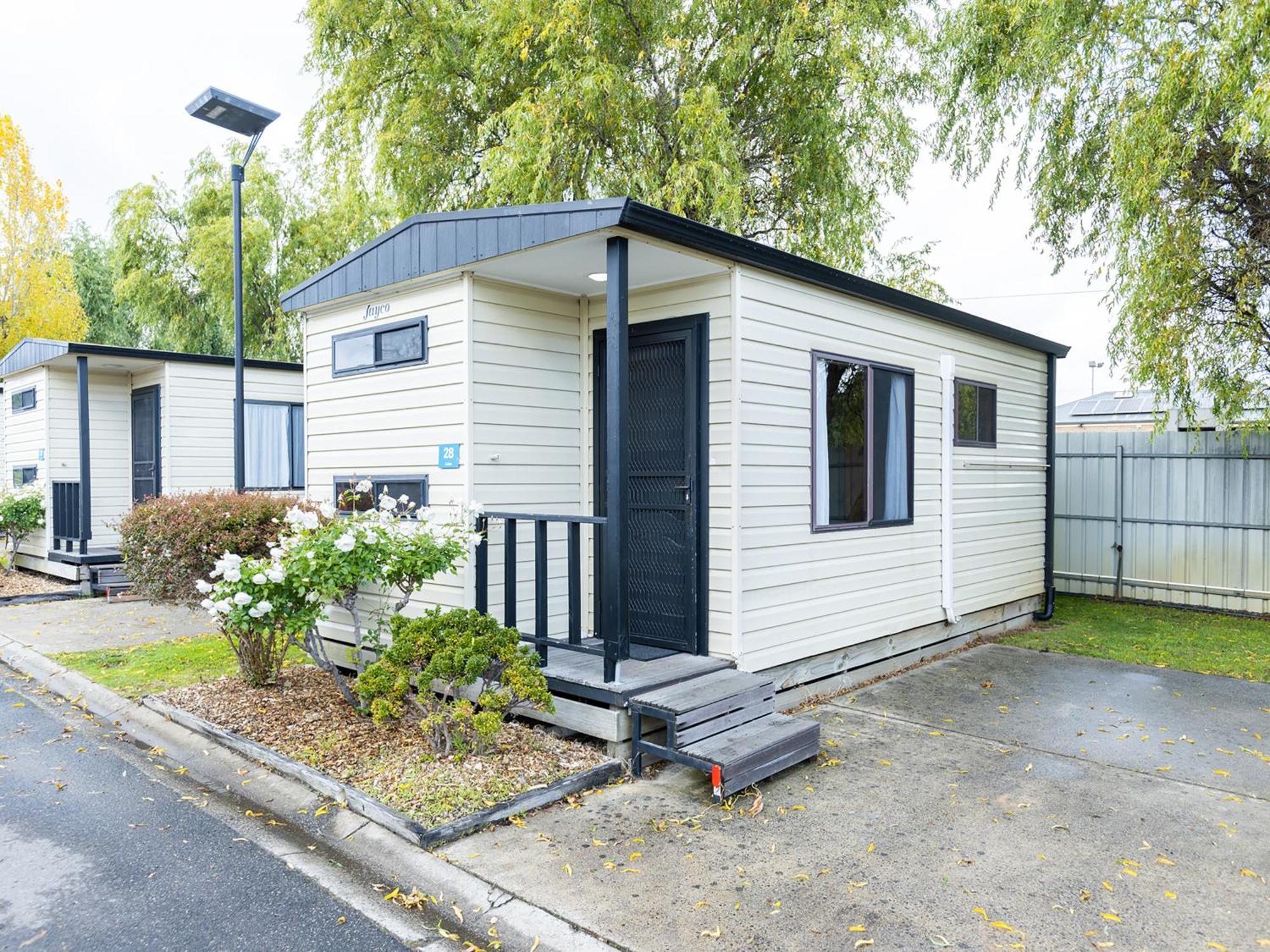 Nrma Ballarat Holiday Park Δωμάτιο φωτογραφία